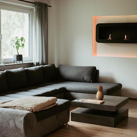 Ferienwohnung „Goettschied“ Idar-Oberstein Bagian luar foto