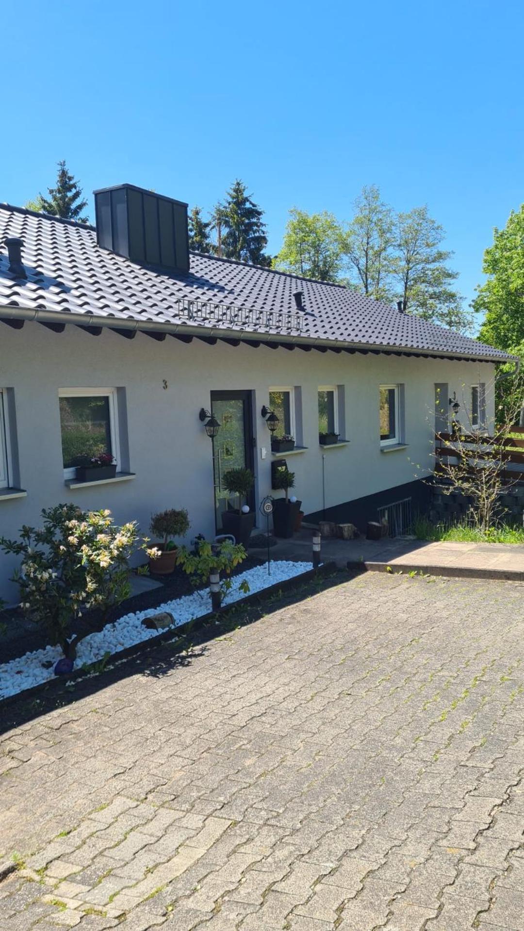 Ferienwohnung „Goettschied“ Idar-Oberstein Bagian luar foto